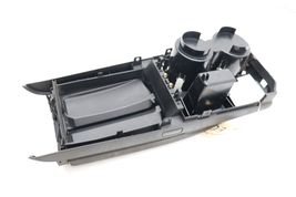 08-11 MERCEDES-BENZ W204 C300 CENTER CONSOLE ARMREST CUP HOLDER E0689 image 10