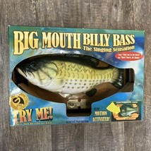 Big Mouth Billy Bass 1999 Gemmy **PARTS OR REPAIR ONLY** original box river song - $19.79