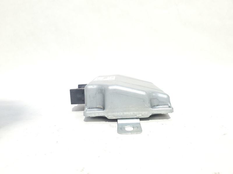 2017 Maserati Levante OEM 56029583AB Voltage Stabilizer Control Module Item image 5