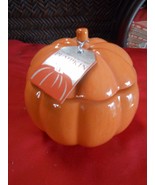 Great NEW.....PUMPKIN CANDLE........SALE - $6.93