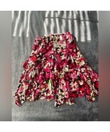 Pink and fuschia floral gored, ruffle skirt, M - $698.91 MXN