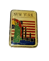 VINTAGE New York PIN The Big Apple World Trade Center  statue liberty lapel hat - £3.72 GBP