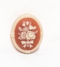 Avon Flower Bouquet Cameo Silhouette Coral and Ivory Resin Pin Brooch Vintage 1&quot; - £16.83 GBP