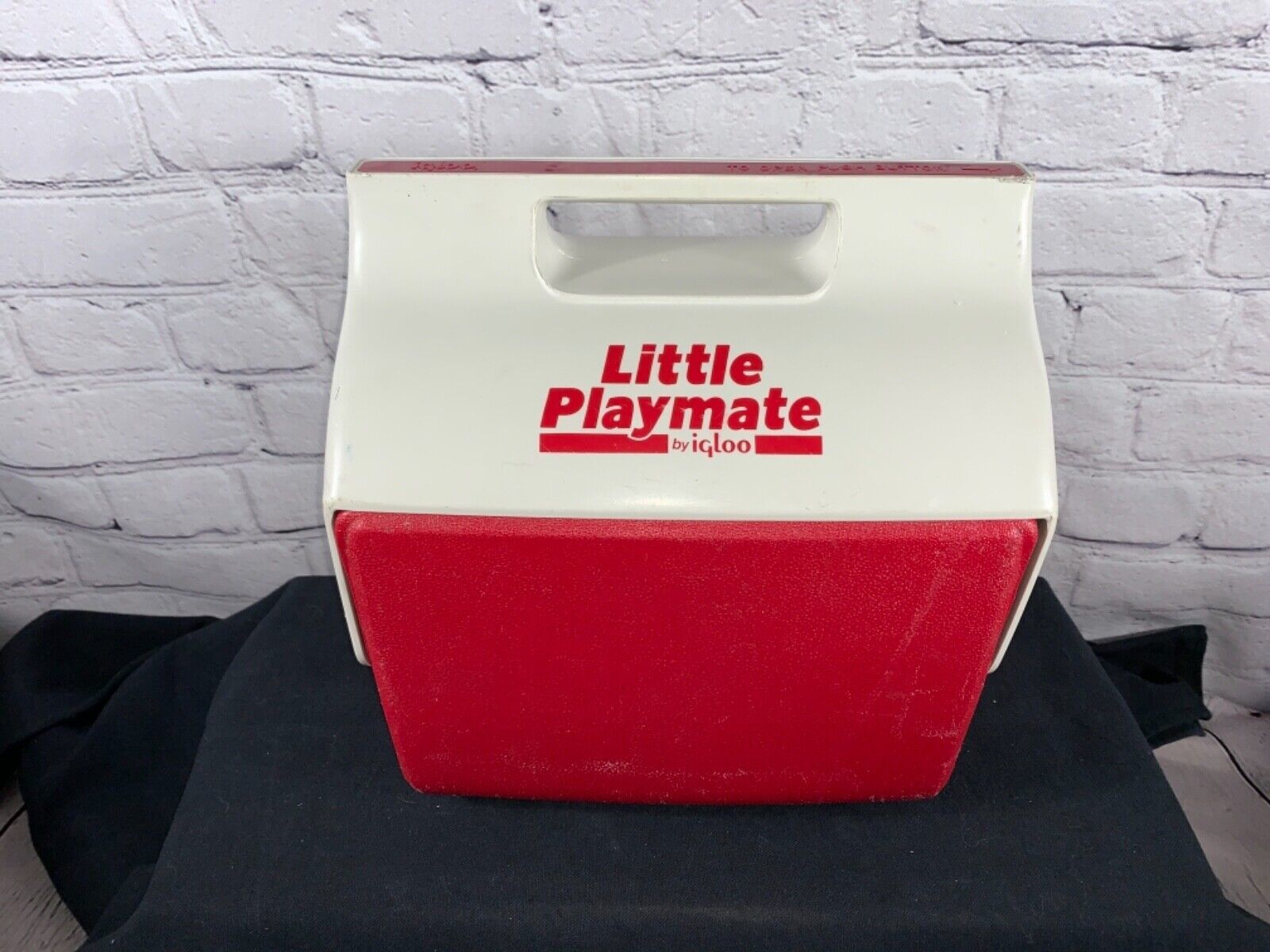 Vintage Igloo 1990's Little Playmate Red & White Lunchbox Cooler Ice Chest - $25.25