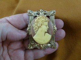 (CM21-66) LOVELY WOMAN curls hair brown + ivory CAMEO brass Pin Pendant Jewelry - £27.64 GBP