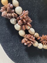 vintage hawaiian seed necklace - $12.19