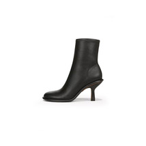 $450 Vince Boots 10 Womens Freya Black Leather Ankle Boots *Excellent* Sz 41 - £199.65 GBP