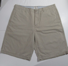 Gap Mens Y2K Relaxed Flat Front Khaki Shorts Dk Beige Size 40 NWOT - $374.50 MXN