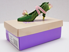 JUST THE RIGHT SHOE Fanny / Shoes on Sale  #25053 Calla Lily With Flaw - $9.99