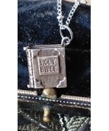 Antique Vintage 1910-s Silver Holy Bible Locket Pendant with Verse on Ch... - $1,787.59 MXN