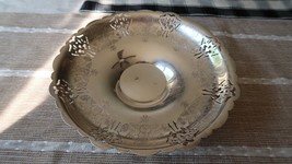Vintage Silverplate Wm Rogers Mythological Griffon Winged Lion Footed Bowl 8.75&quot; - £55.39 GBP