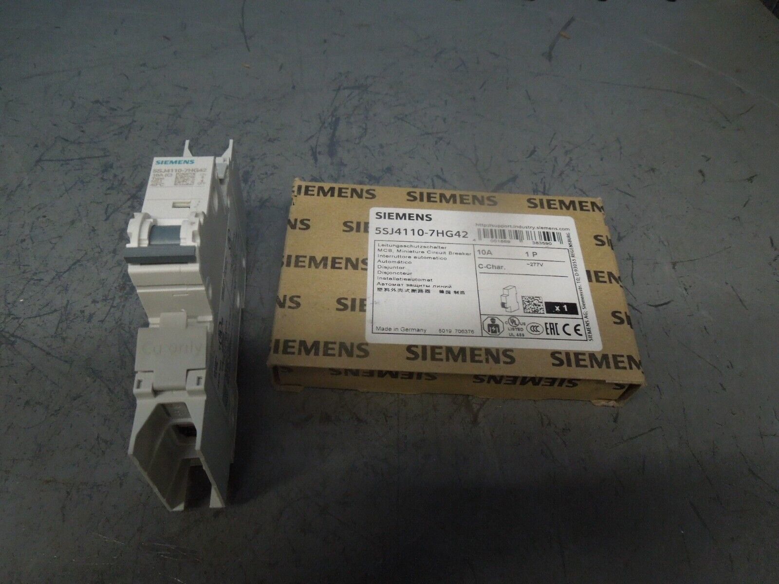 Siemens 5SJ4110-7HG42 Char. C 10A 1P 277V Din Rail Breakers New Surplus - $30.00