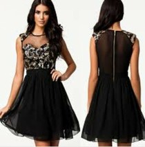 Black Sequin Fit &amp; Flare Dress Sz M Juniors - $24.00