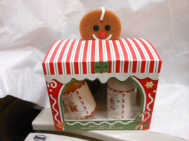 Simple Joy Co &quot;Gingerbread - Peppermint Kisses Bath Gift Set Of 2&quot; NEW 2... - $16.78