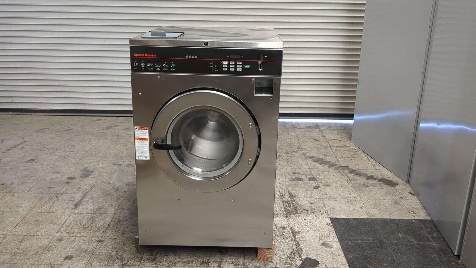 Speed Queen 40LB Coin Op Front Load Washer MODEL: SC040LC2YU1001 S/N 1008022356 - $3,465.00