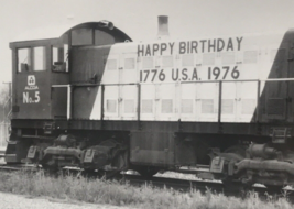 Alcoa Terminal Railroad #5 S1 Alco Locomotive Photo Happy Birthday 1776 USA 1976 - £14.81 GBP