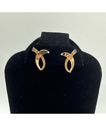 VINTAGE VAN DELL 12K GOLD FILLED EARRINGS RIBBON DESIGN SCREW BACKS - $33.92 CAD