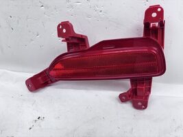 92406C5500 2019 2020 Kia Sorento Rear Right Capa Bumper Reflector - $45.00