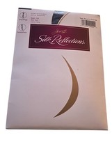 Hanes Silk Reflections Pantyhose Silky Sandalfoot Navy Size 1 Style 728 - $3.54
