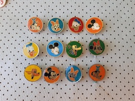 Disney Vintage Badges Disneyana Walt Disney Memorabilia Mickey Mouse Minnie Mous - £15.10 GBP