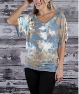 MSRP $65 Beyond This Plane Blue &amp; Tan Tie-Dye V-Neck Dolman Top Blue Siz... - $546.70 MXN