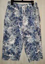 Nwt Womens Coral Bay Blues &amp; White Print Pull On Capri W/ Pockets Size M - £25.97 GBP