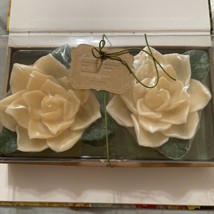 POTTERY Barn Summer Gardenia Floating Candles Fragrant Lovely And Still In Box - $16.49