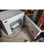 THERMO SCIENTIFIC CO2 INCUBATOR 314 Air-Jacketed Compact Automatic CO2 N... - $1,880.01