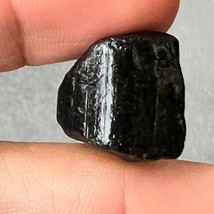 Natural Tourmaline Rough 29.55 Carats Black Color 15x17mm Gems Loose Rough - £115.76 GBP