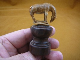 (tb-gir-1) Giraffe Tagua NUT palm figurine Bali love giraffes safari zoo - $1,313.78 MXN