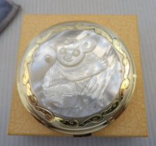 Beautiful Carved Mother of Pearl Koala Bear Gold Tone Ladies Powder Comp... - £41.54 GBP