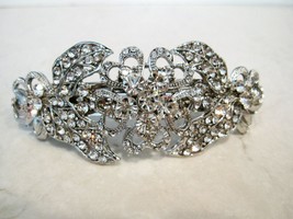 Silver flower shaped crystal hair barrette clip bridal clip bridal barrette - £18.34 GBP