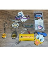 Vintage Travel And Collectible Keychain Lot Disney Florida Hard Rock CV JD - $276.85 MXN