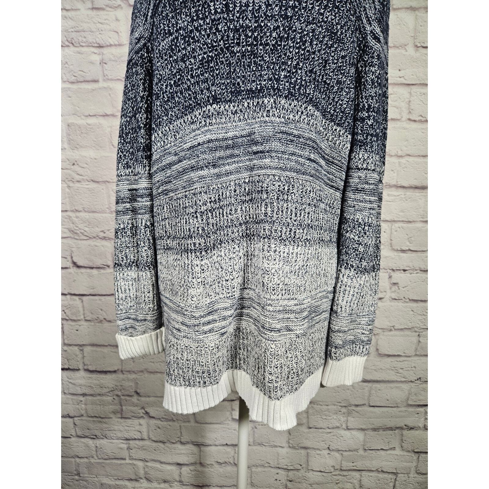 Eddie Bauer Women's Cardigan Sweater Large Gray White Ombre Blend Item image 3