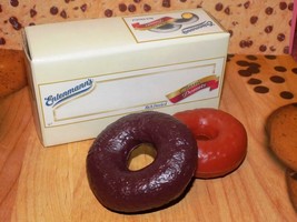 Entenmann&#39;s Box of Doughnuts Play Food Lot Pretend Chocolate Vanilla Donuts set - £15.12 GBP