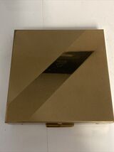 Vintage Majestic 5th Avenue Gold Tone Compact With Original Box Unused - $24.70