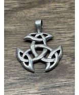 Sterling Silver .925 Celtic Shield Pendant Charm 6.5 grams KG - £12.17 GBP