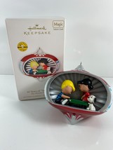 2010 Hallmark 60 YEARS OF &quot;SUITE-NESS&quot; The Peanuts Gang Anniversary Ornament - £21.11 GBP