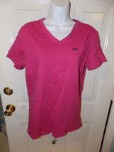Reebok Pink V-neck  Short Sleeve T-shirt Size L Women&#39;s EUC - £11.46 GBP