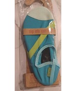 FitKicks Women&#39;s Active Footwear, Turquoise / Green, Small (5.5-6.5) - $184.76 MXN