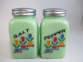 Jadeite Arch Salt Pepper Set Tulips Green Retro Reproduction Mid Century... - $19.55