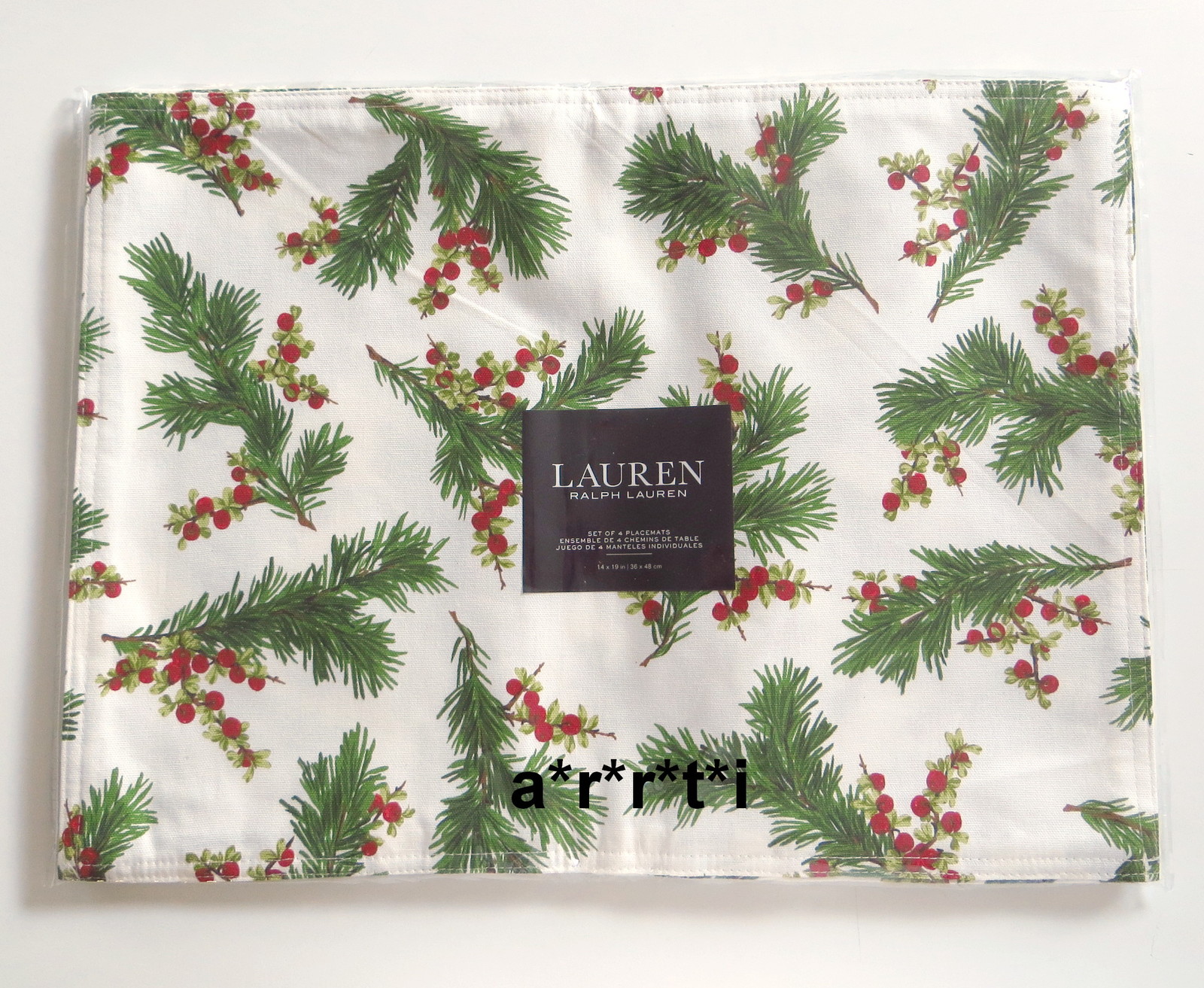 Ralph Lauren Cedarberry Christmas Placemats Set of 4 - NIP - $45.00