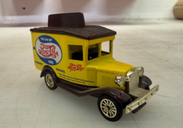 GOLDEN WHEEL DIECAST PEPSI COLA DELIVERY TRUCK 1:64 SCALE DIECAST - $13.85