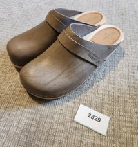 Women’s Swedish Hasbeens Clogs, Size 38, Brown, New - $127.71