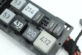2004-06 VOLKSWAGEN PHAETON FUSE RELAY BOX H2075 image 3