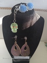 3 Piece Resin and Bead Set, 2 x pairs Earrings , 1 x  Key Chain (84) - $12.99