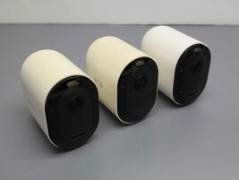 Arlo Pro 4 VMC4350P Spotlight Camera 3-Pack - White image 2