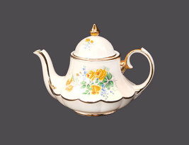 Sadler 3263 four-cup marquee bell-shaped teapot made in England. - £117.25 GBP
