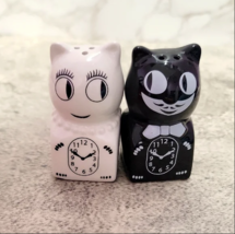 Kit Cat Klock Clock Salt &amp; Pepper Shakers Magnetic Hand Painted Ceramic - $42.22 CAD