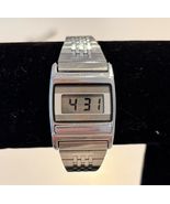 Vintage 1983 Q Timex T Cell Quartz LCD Women's Watch 1980's New Battery ... - $38.00